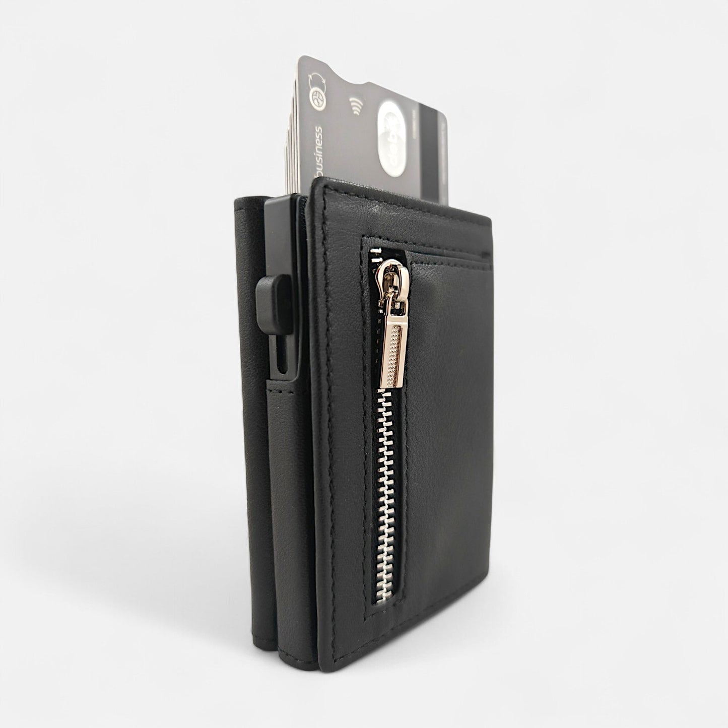 SLIQ pro | Смарт портфейл с RFID защита