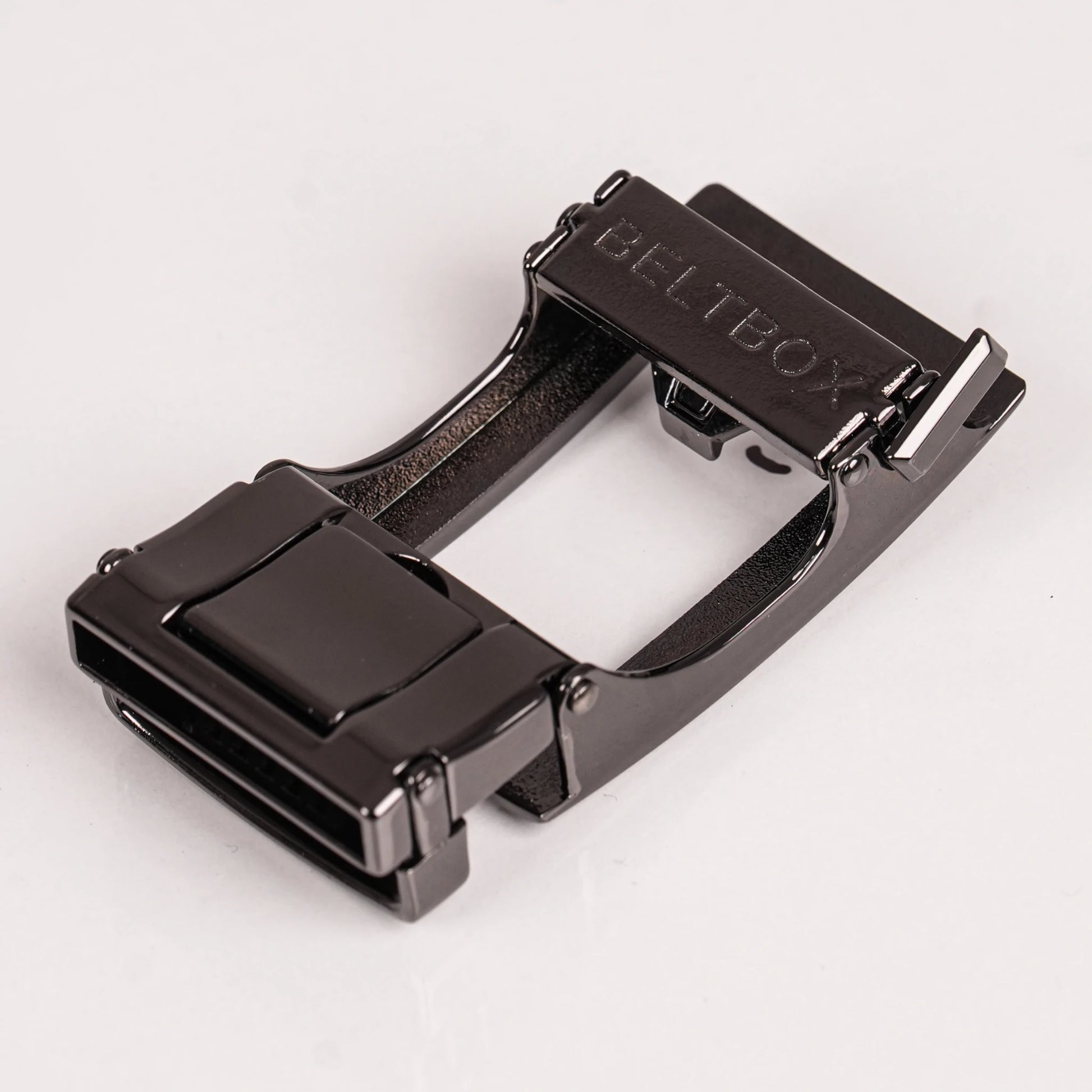 Gunmetal Traditional | 3.5 cm.