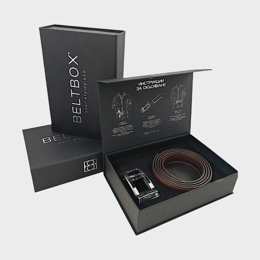 Луксозна кутия с мъжки колан BELTBOX – елегантна опаковка, идеална за подарък, съдържаща премиум кожен колан без дупки с автоматична катарама без дупки.